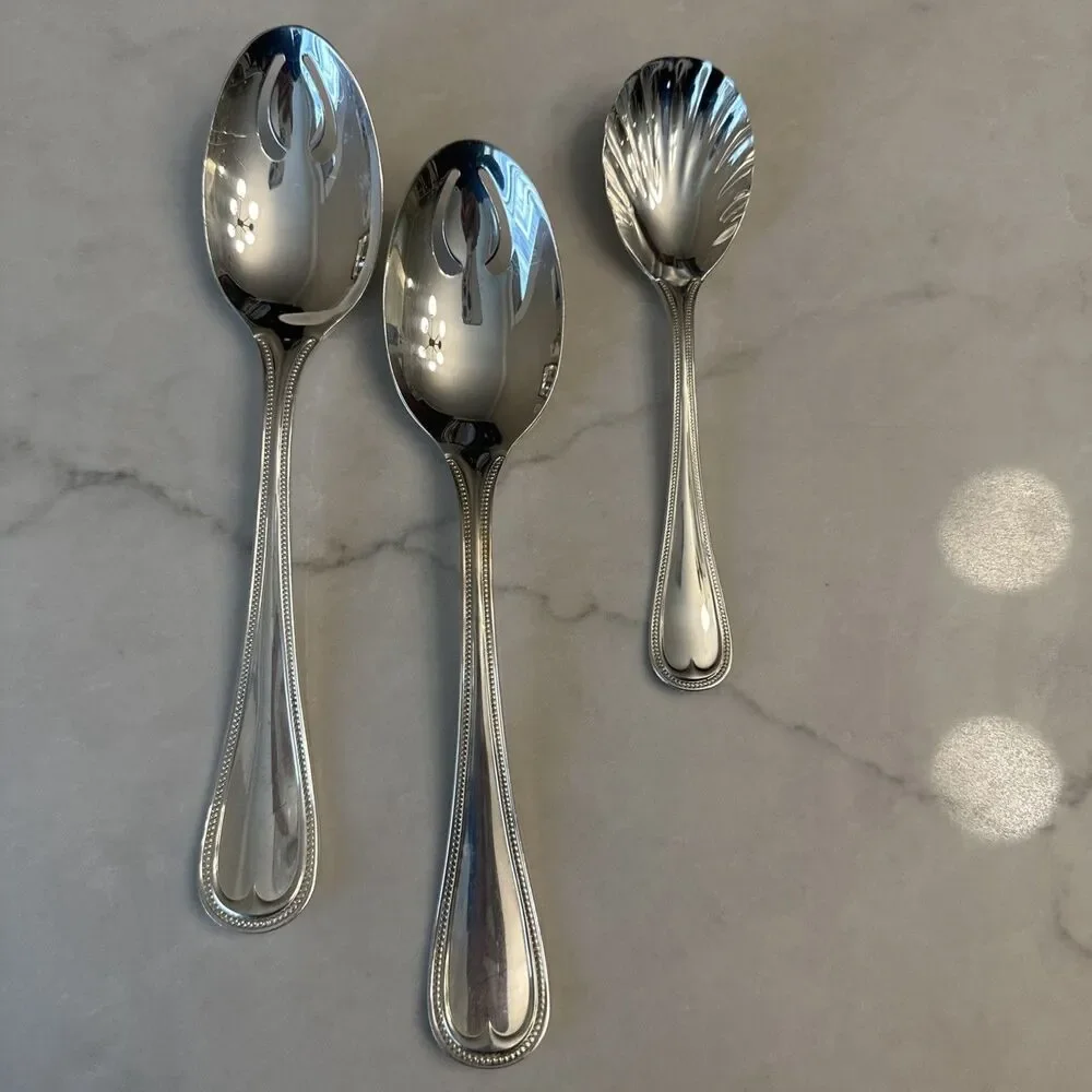 Reed & Barton Beaded English Gentry Silverplate sugar spoon pierced serving